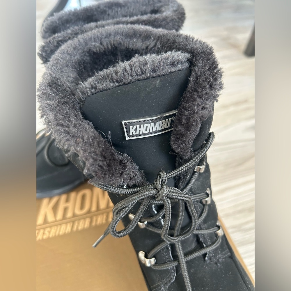 ✨Khombu Lily Lace Women's Black Fur-Lined Winter Boots 10 - Picture 4 of 8
